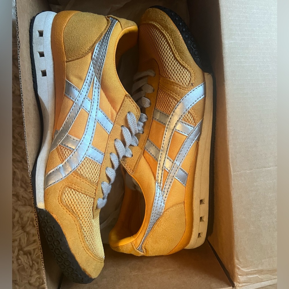 Onitsuka ASICS Orange/ Silver EU size 38
